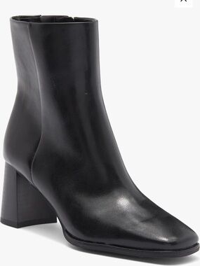 Nordstrom Rack Women's Black Block Heel Ankle Boot